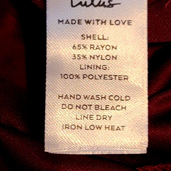 Elegant Floral Burgundy Dress - Picture 11 of 16